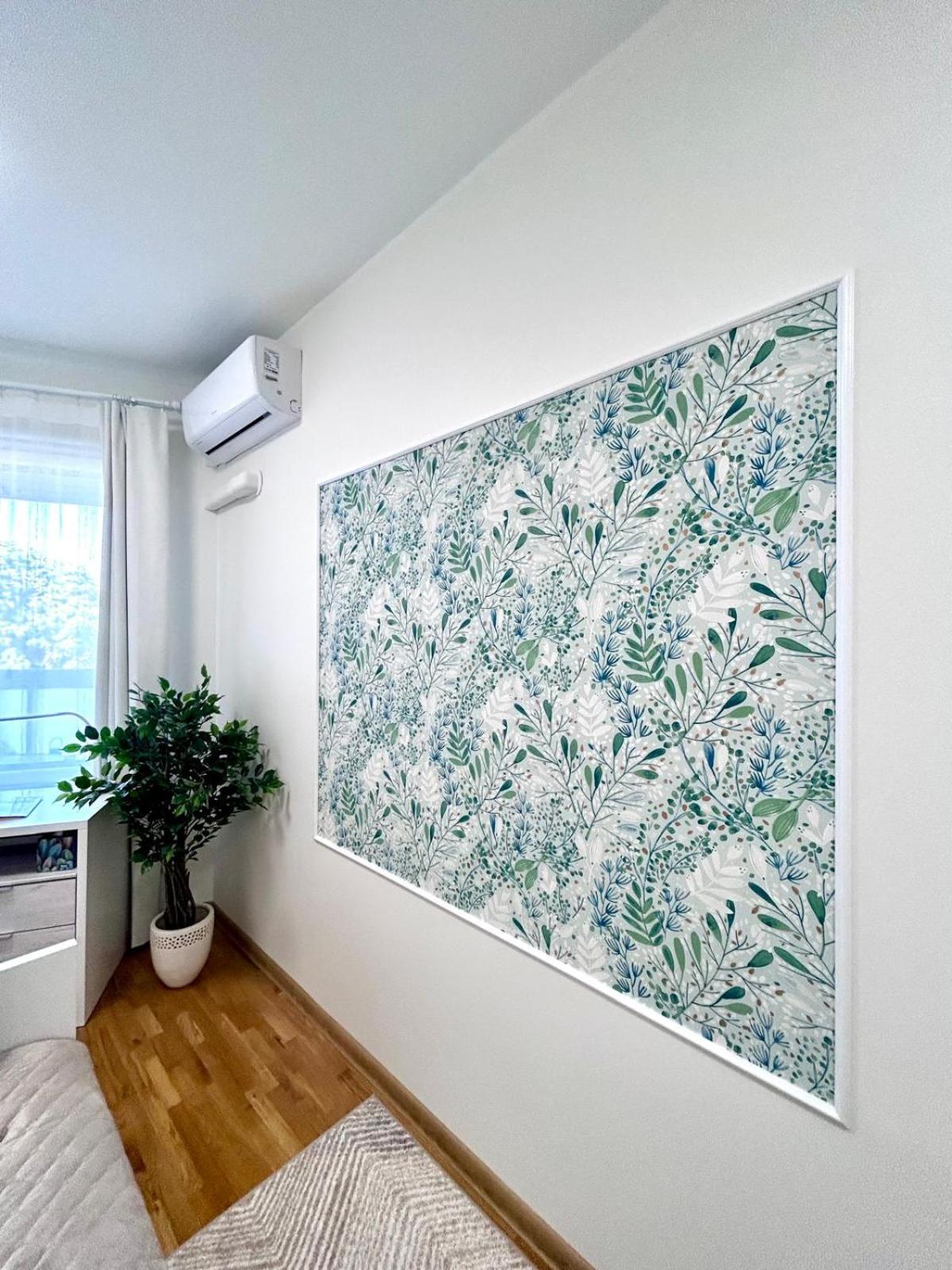 Stella'S Apartment - City Center - Free Secure Parking - Big Sun Terrace - Air Conditioning - Wifi - Tram To The Tallinn Bus Station And Old Town Esterno foto