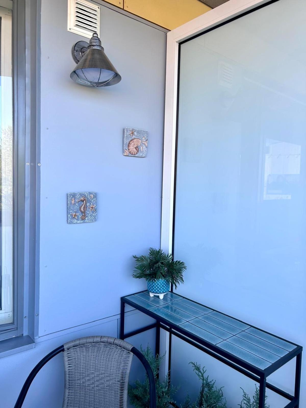 Stella'S Apartment - City Center - Free Secure Parking - Big Sun Terrace - Air Conditioning - Wifi - Tram To The Tallinn Bus Station And Old Town Esterno foto