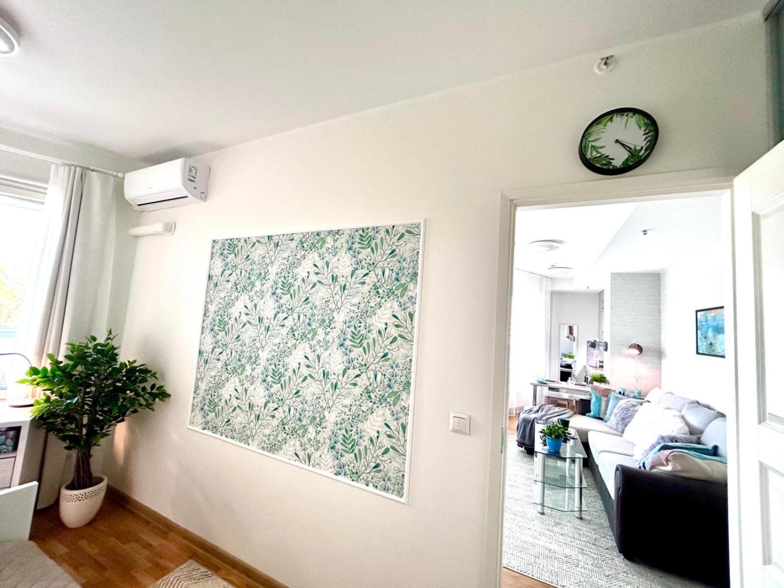 Stella'S Apartment - City Center - Free Secure Parking - Big Sun Terrace - Air Conditioning - Wifi - Tram To The Tallinn Bus Station And Old Town Esterno foto